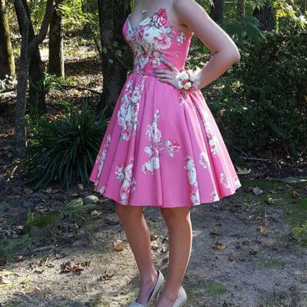 Dress - Picture 2 of 2
